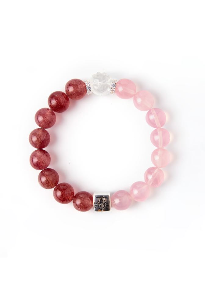 Meet The Right One - Original Chinese Feng Shui Lucky Bracelet Charms in Hong Kong made of Gold, Silver, Rose Quartz, Strawberry Quartz and Fox shaped Clear Quartz. Blessing For : Romantic relationships, Harmonious Relationships.