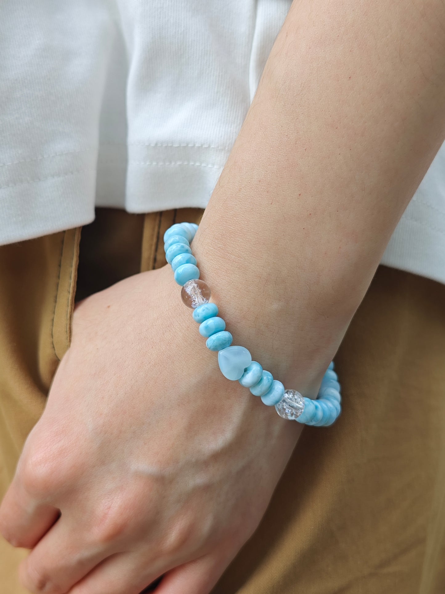 Unconditional Love - Original Chinese Feng Shui Lucky Bracelet Charms in Hong Kong made of Silver, Larimar and Himalayan crystal. Blessing For : Sooth Mood, Romantic relationships, Harmonious Relationships.