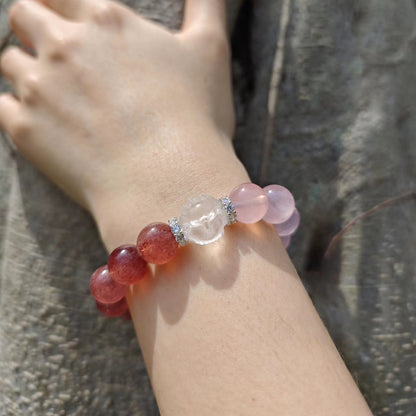 Meet The Right One - Original Chinese Feng Shui Lucky Bracelet Charms in Hong Kong made of Gold, Silver, Rose Quartz, Strawberry Quartz and Fox shaped Clear Quartz. Blessing For : Romantic relationships, Harmonious Relationships.